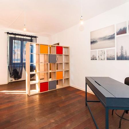 Ferienwohnung Colorful Statuto Square Design Apart Turin Exterior foto