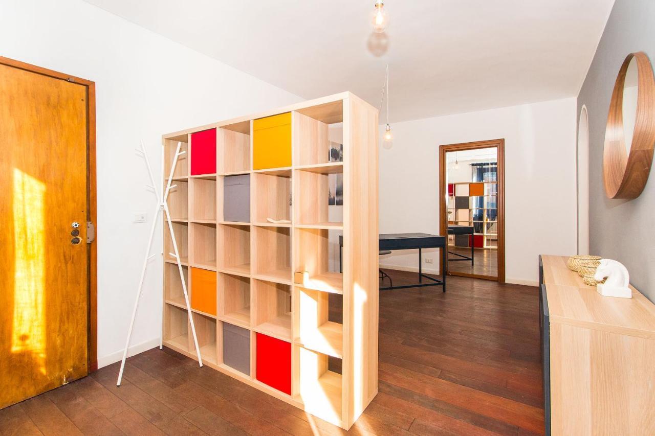 Ferienwohnung Colorful Statuto Square Design Apart Turin Exterior foto
