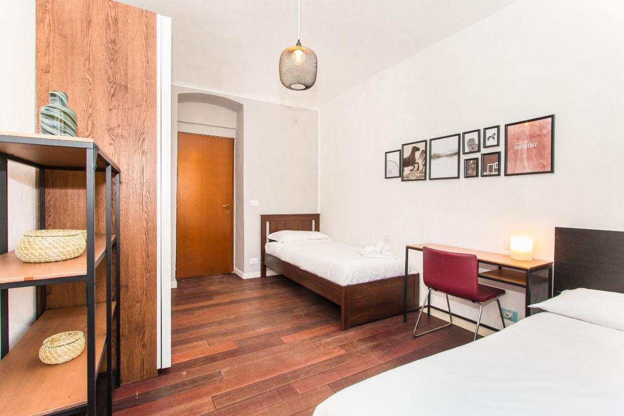 Ferienwohnung Colorful Statuto Square Design Apart Turin Exterior foto