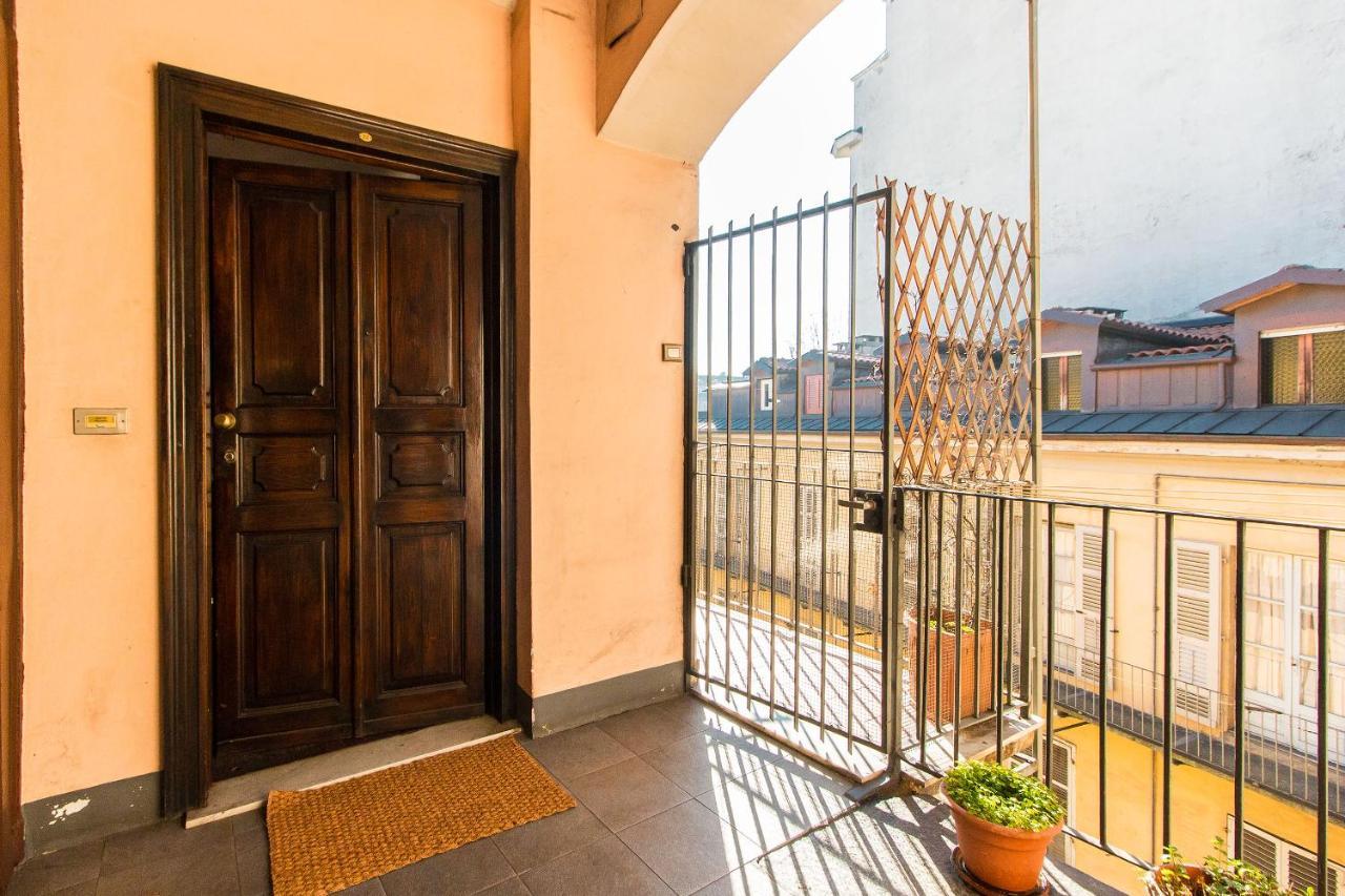Ferienwohnung Colorful Statuto Square Design Apart Turin Exterior foto