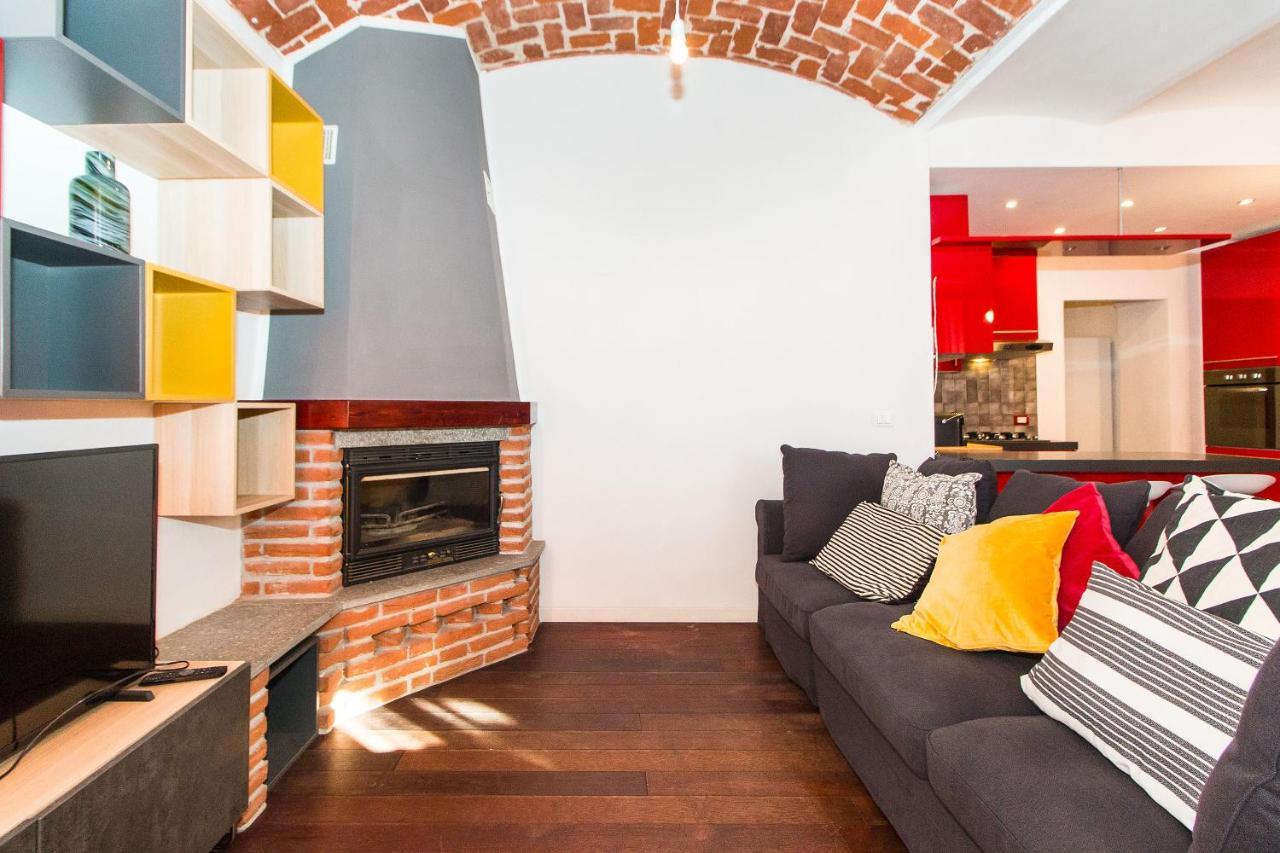 Ferienwohnung Colorful Statuto Square Design Apart Turin Exterior foto